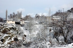 Village on road to Tire