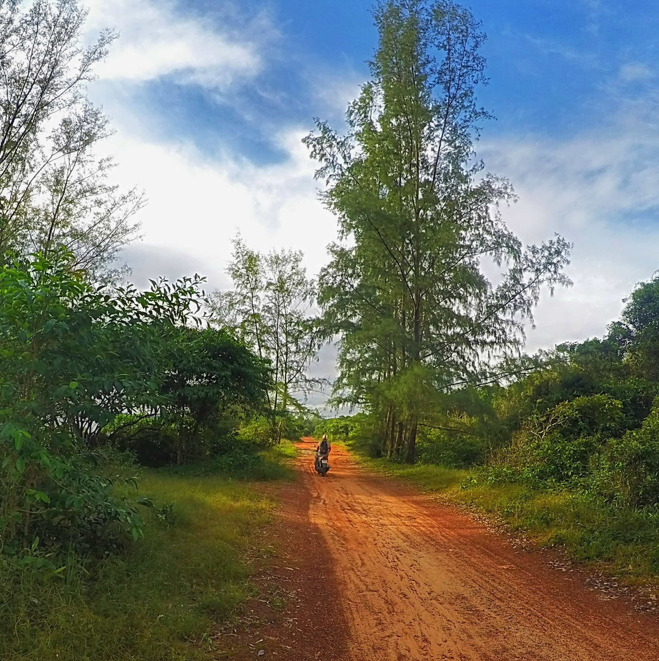 dirt roads phu quoc